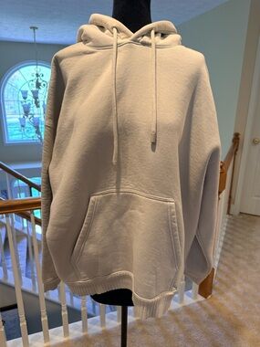 Zara Cream Exterior with Black Lined Hoodie